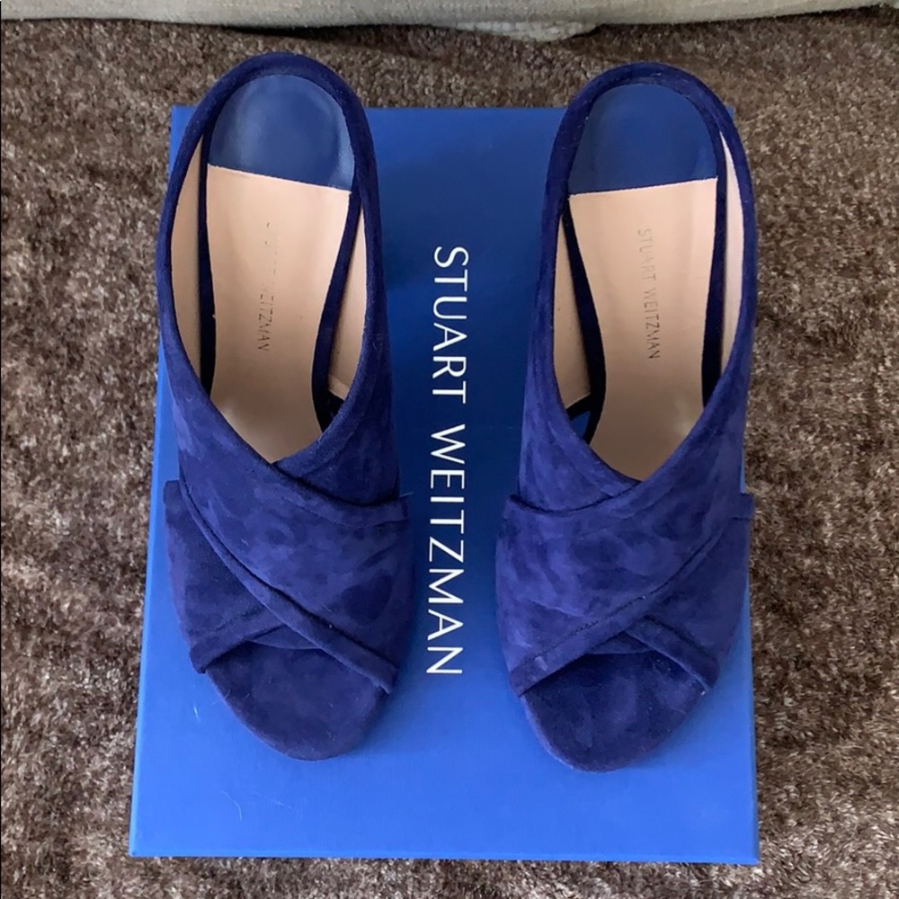 Authentic Stuart Weitzman Maritime Suede Mules